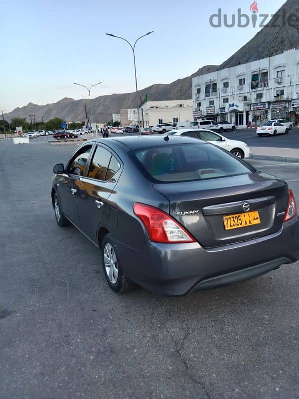 Nissan Sunny 2016 4