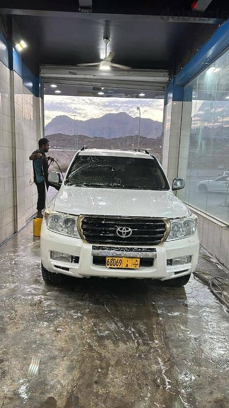 Toyota Land Cruiser 2009 v6 تويوتا وكالة عماني 4