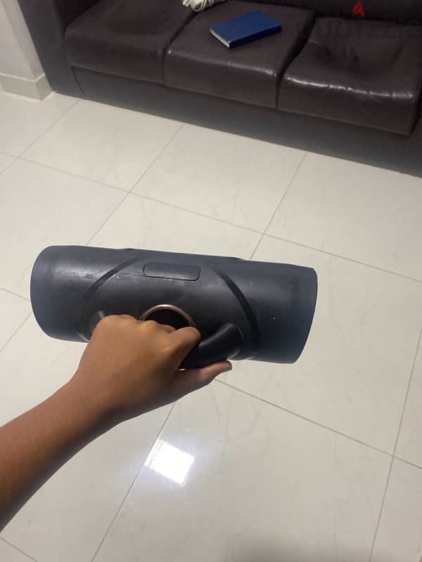 Booms bass Bluetooth speaker 1