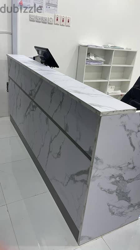 Reception Desk طاولة استقبال 2