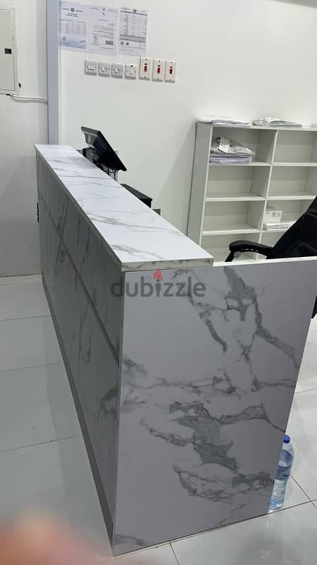 Reception Desk طاولة استقبال 5