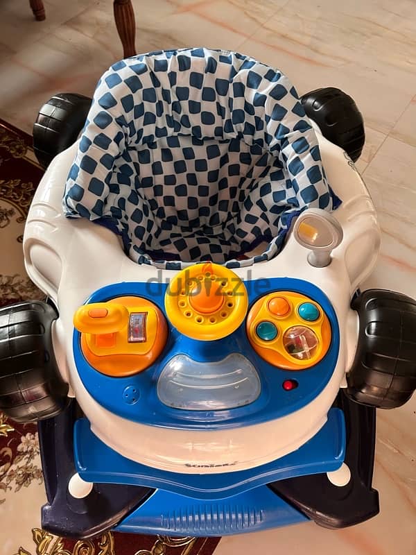 baby walker 10 omr 2