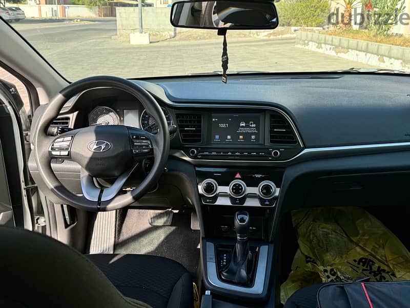 Hyundai Elantra 2020 Model for Rent very good Condition  النترا للایجا 7