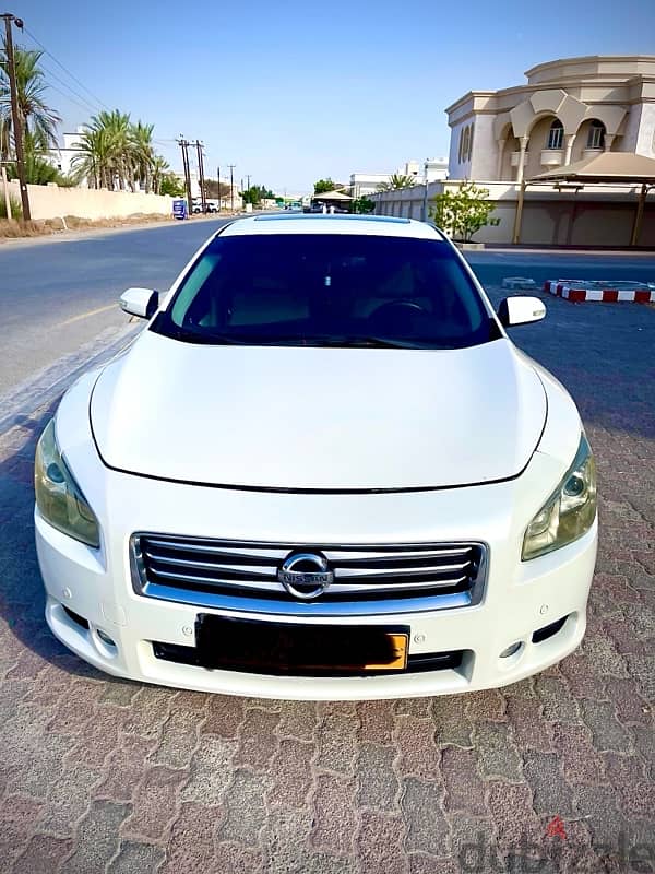 Nissan Maxima 2012 0