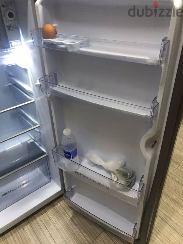 4 months used fridge mastercool 1