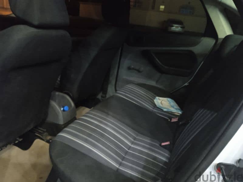 Ford Focus 2010 for sale 5