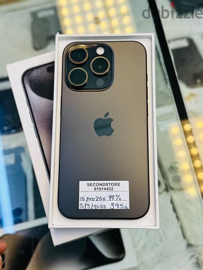 iPhone 15 pro 256 GB gently used with apple warranty