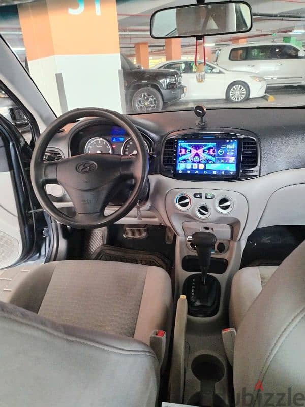 Hyundai Accent 2011 5