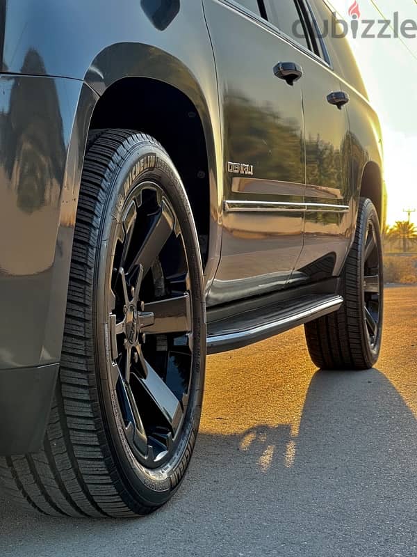 GMC Yukon 2019 12