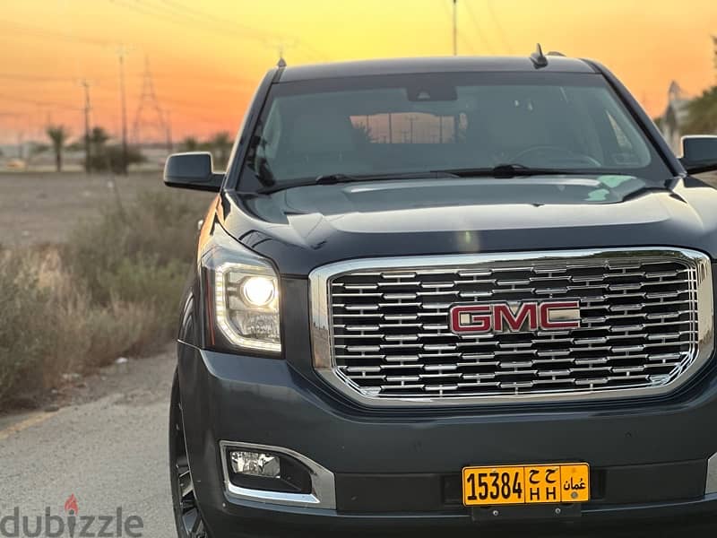 GMC Yukon 2019 14