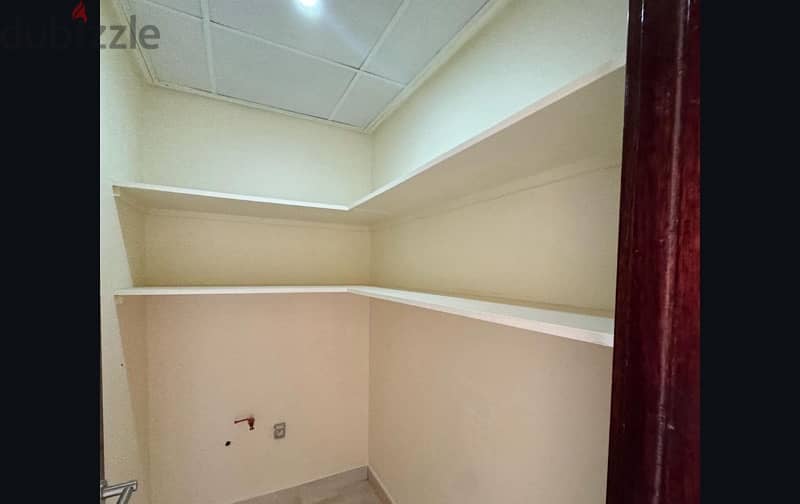 5+1-bedrooms row villas at Qurum Garden compound for rent. 5