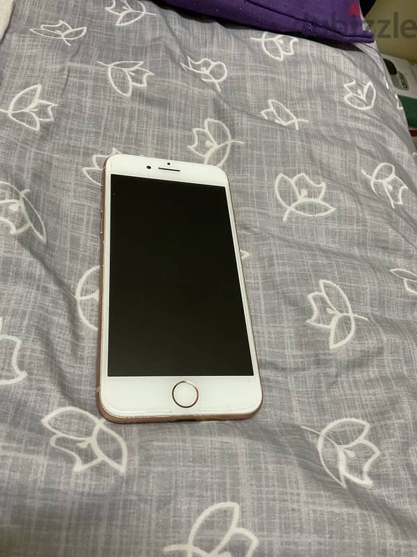 iPhone 8  Rose Gold 256GB 4