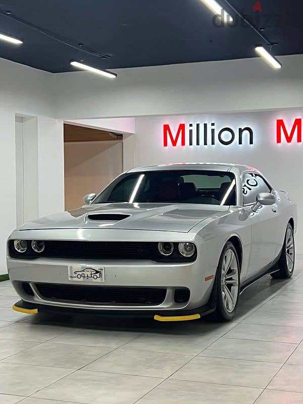 Dodge Challenger 2020 1