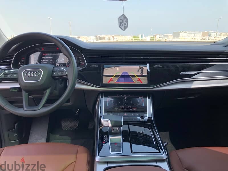 Audi Q8 2023 9