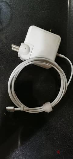 NEw Apple Charger 0