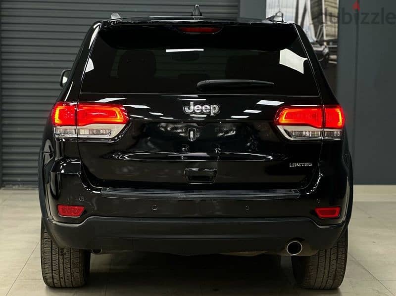 Jeep Grand Cherokee 2020 3