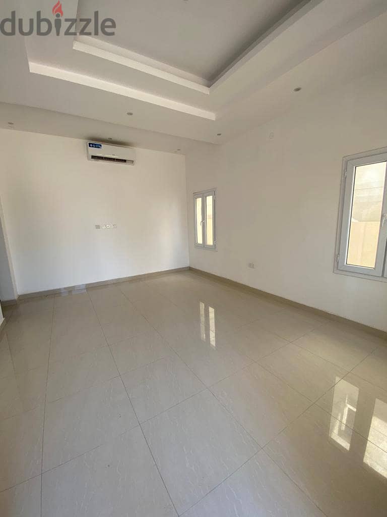 "SR-SH-627 Spacious Commercial Villa for Rent in Souk Al Khoud 3