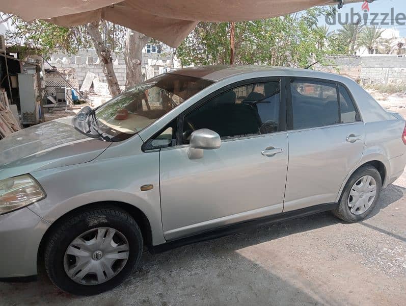 Nissan Tiida 2007 1