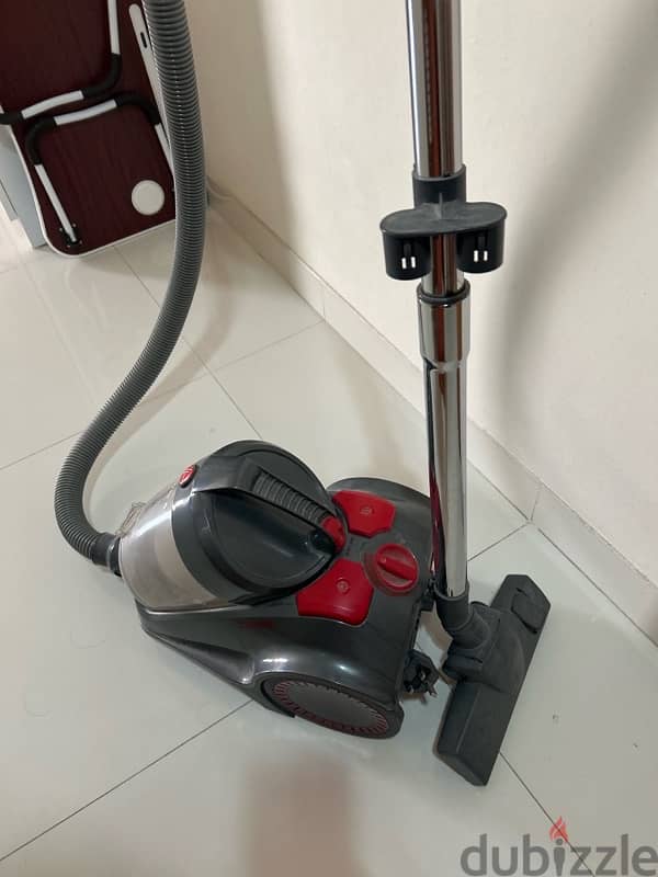 Hoover vacuum cleaner 2