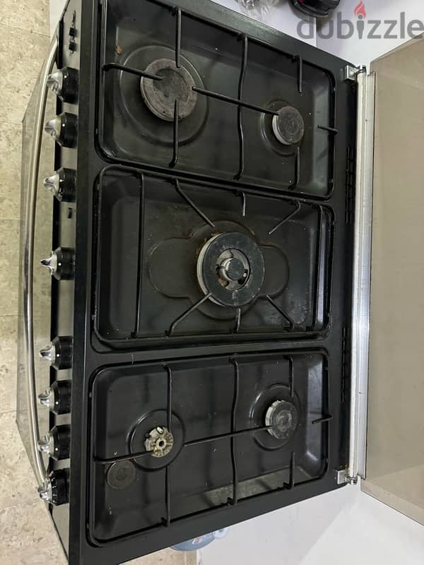 Used Stove for sale. Negotable 1