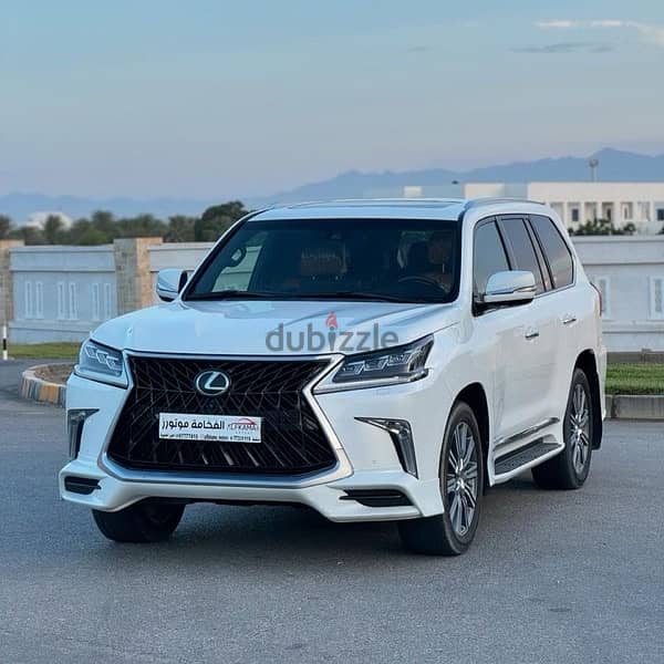 Lexus LX 570 2016 1