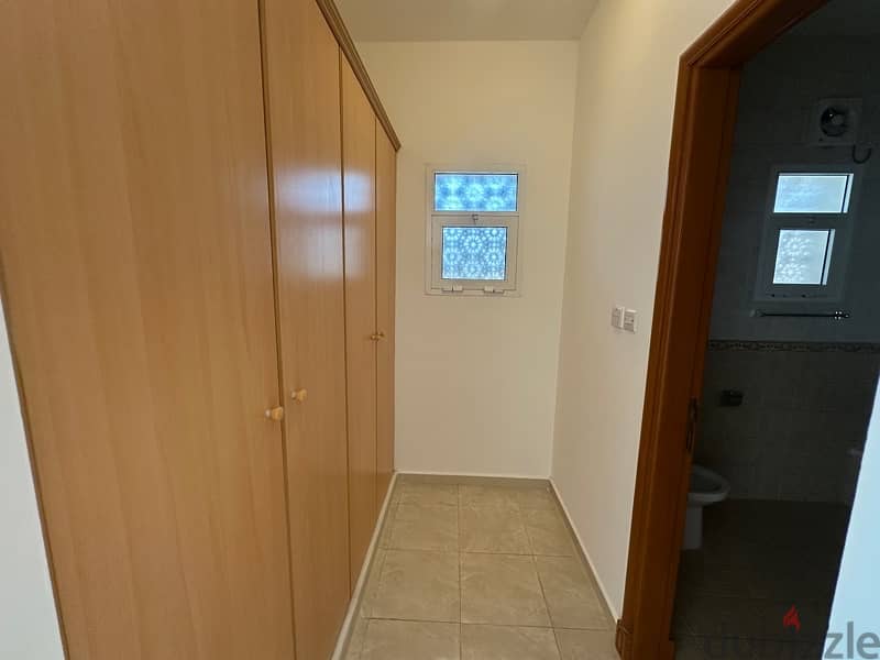 4+1 BD |  townhouse |  MSQ 9