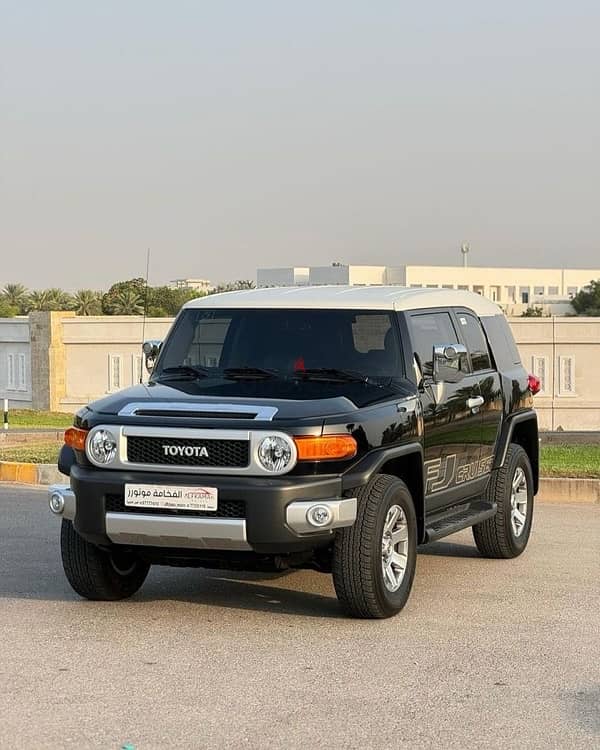 Toyota FJ Cruiser 2022 3