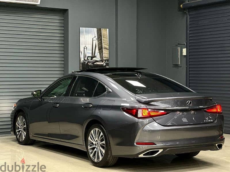 Lexus ES 350 2021 3