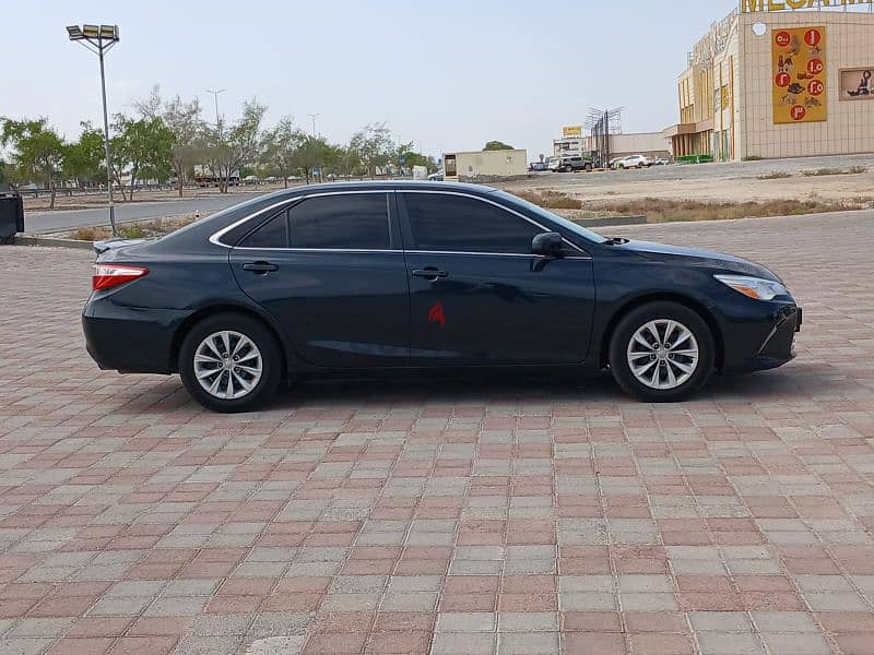 Toyota Camry 2015 3