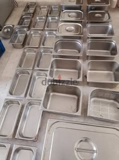 Stainless steel containers some of it not used 0