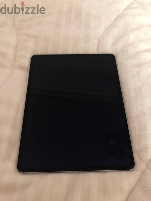 iPad Pro 12.9” in VERY GOOD CONDITION 1