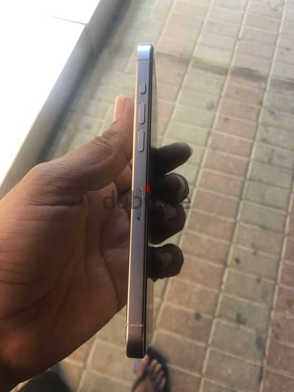 iPhone 15 promax 256gb 4