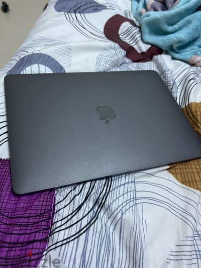 MacBook