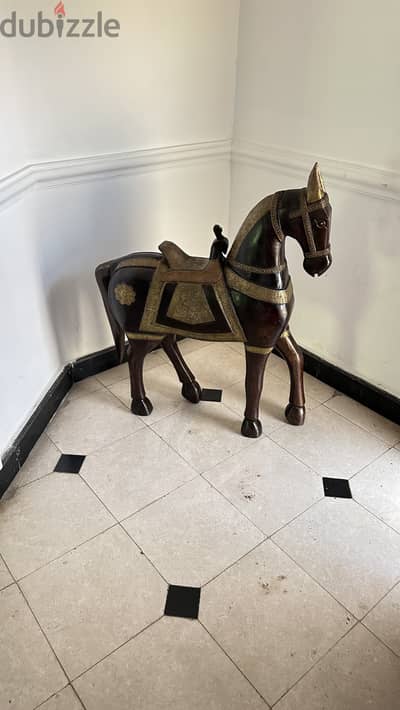 Parisian horse wooden with copper finishing