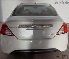 Nissan Sunny 2015 0