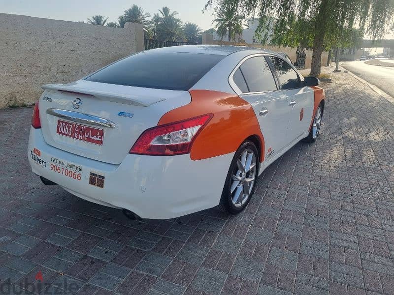 Nissan Maxima 2010 3