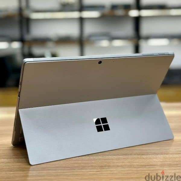 Microsoft surface Pro 4 offer price 35 OMR windows 10 2