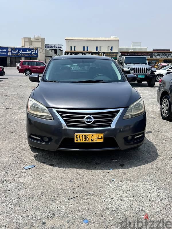 Nissan Sentra 2013 4