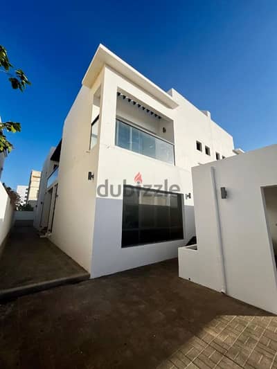 4+1 Bedroom Twin Villa in Mawaleh North