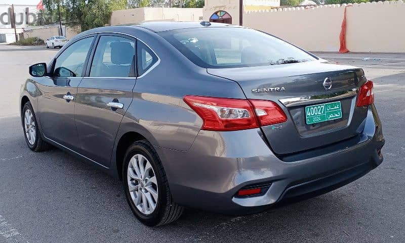 Nissan Sentra 1.8 Sv 2018 11