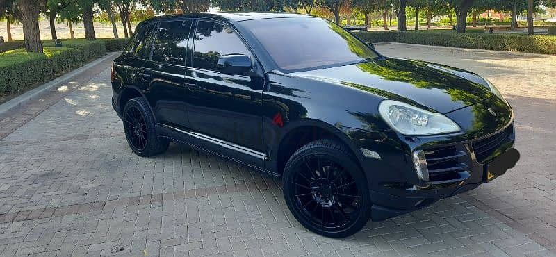 Porsche Cayenne 2008 1