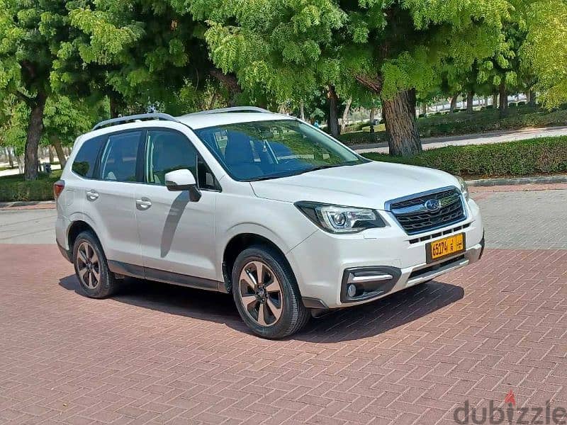 Subaru Forester 2018 "OMAN CAR" good condition for sale 6