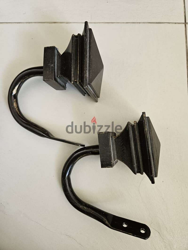 Curtain rails and holder 2