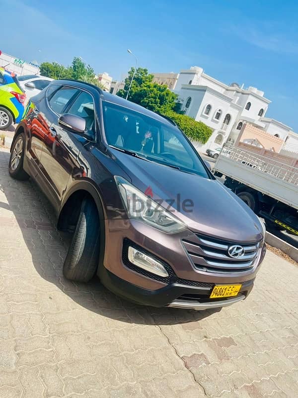 Hyundai Santa Fe 2016 Model Oman car for urgent sell 0