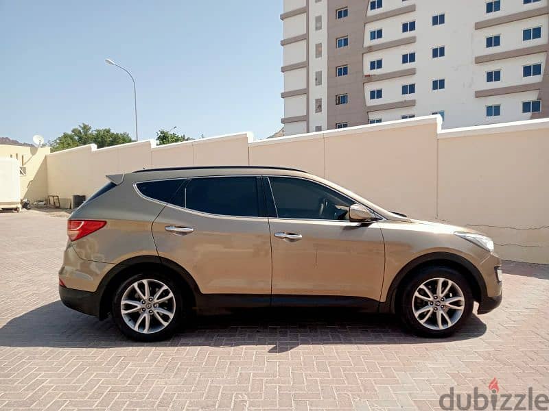 Hyundai Santa Fe 2013 Oman No. 1 Panorama 1