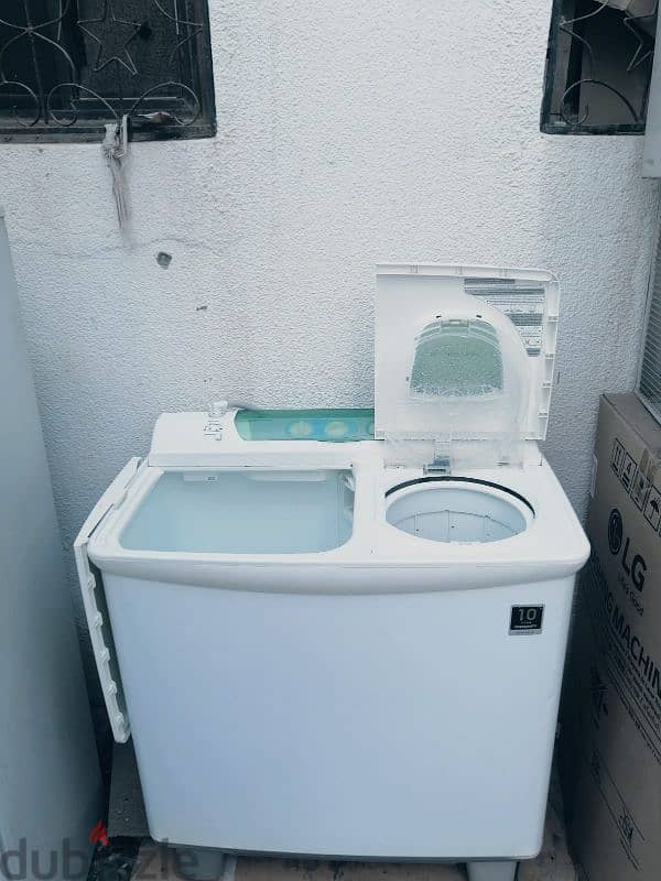 hitachi washing machine 11kg good quality 2