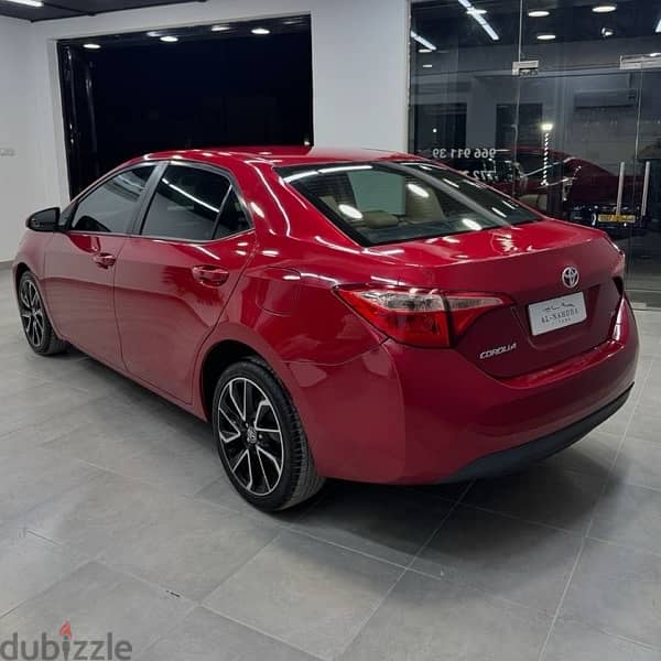 Toyota Corolla 2018 3