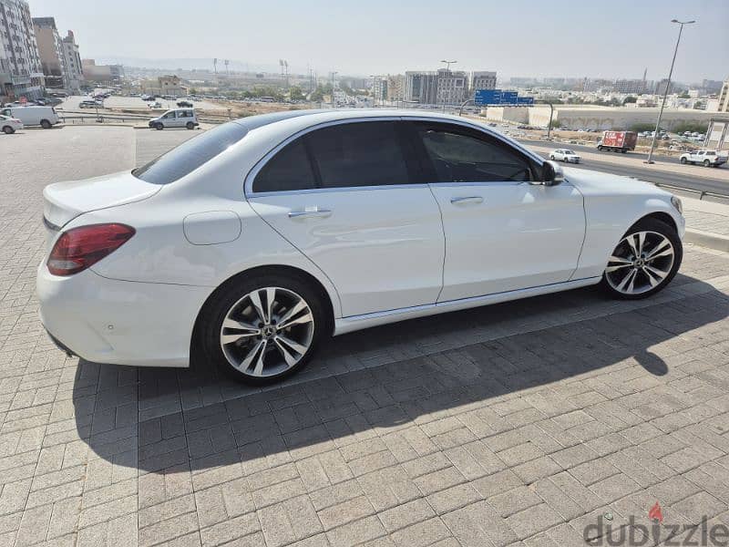 Mercedes-Benz C300 2017 4