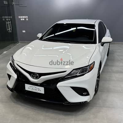 Toyota Camry 2019