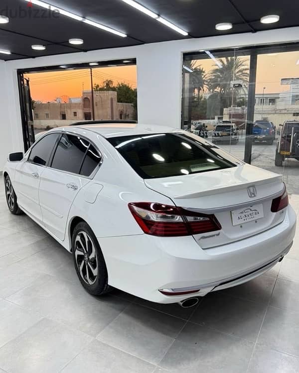 Honda Accord  V6 2016 3